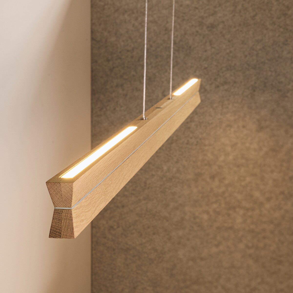 1037413400000_Milieu3_lampy_innemeble