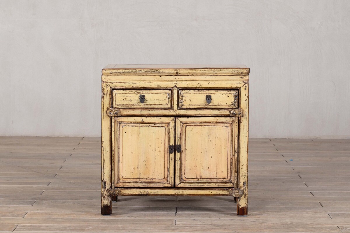 kremowe szafki, kremowa komoda z szufladami po renowacji M-44   TA22-6860-77-40-78 (7)