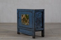 ciekawe komody w połysku, stare szafki z drzwiami po renowacji M-65   TA18-7229-91-40-85 (9)